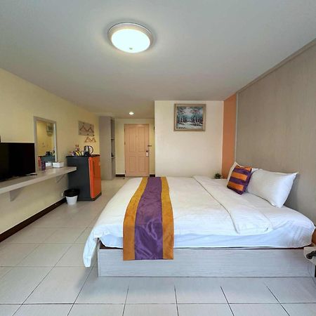 Aryan Suites Hotel Bangkok Kültér fotó