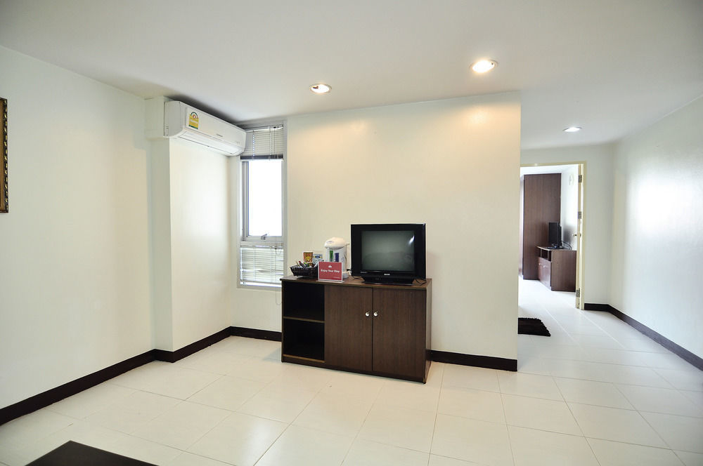 Aryan Suites Hotel Bangkok Kültér fotó