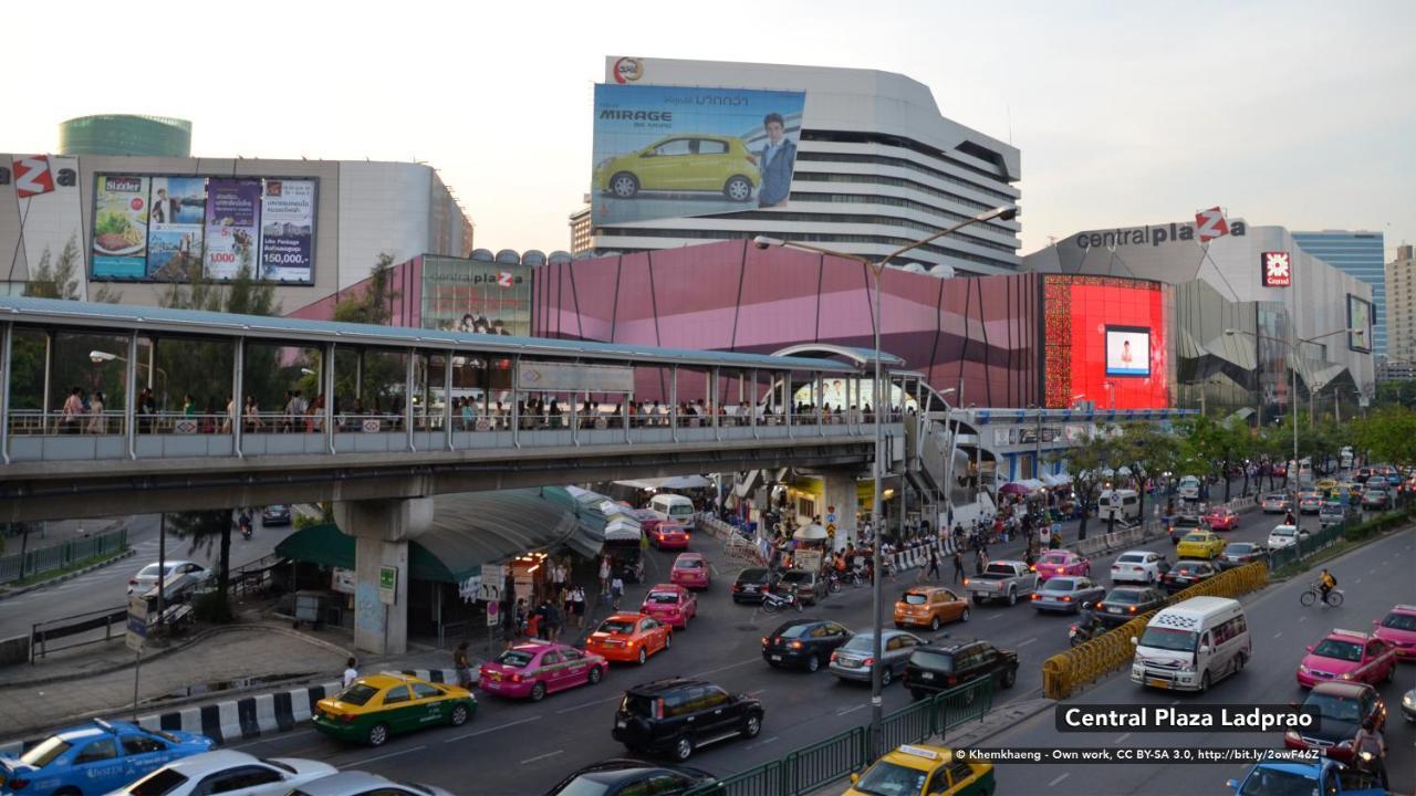 Aryan Suites Hotel Bangkok Kültér fotó